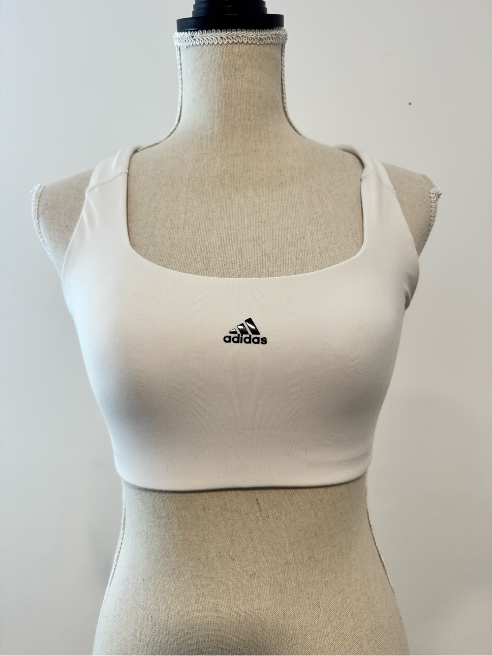 adidas AEROREADY White Scoop Neck Crop Sports Bra Small